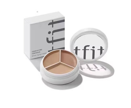 لوحة 3 في 1 لإخفاء العيوب وتفتيح البشرة