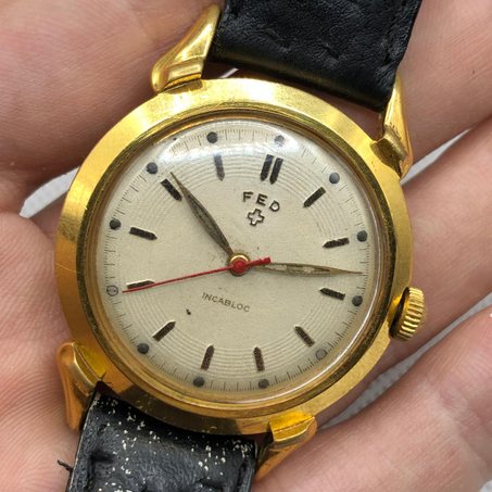 ساعة فييد أصلية