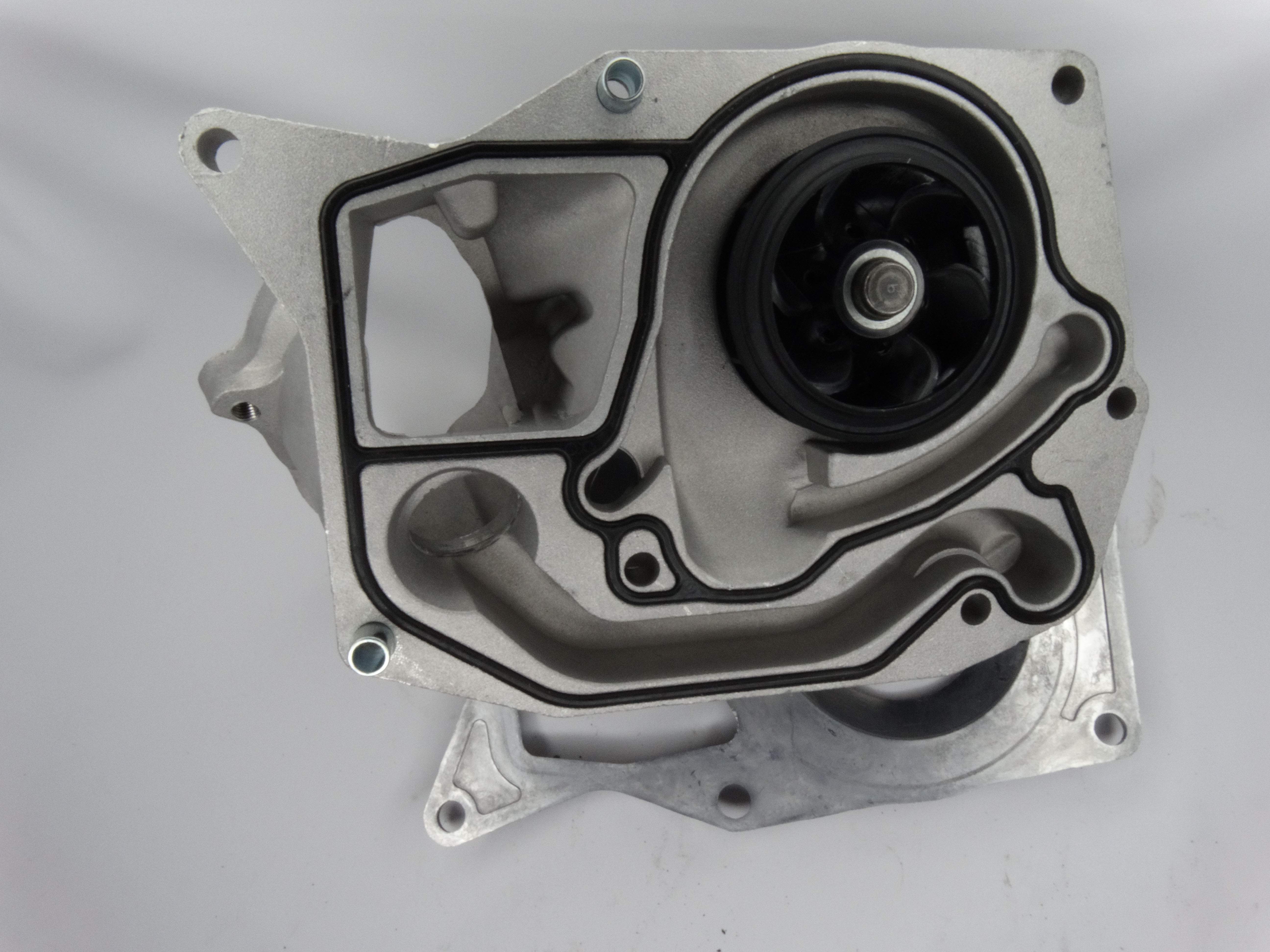 POMPE A EAU BMW F30, F10, X3, X4, X5