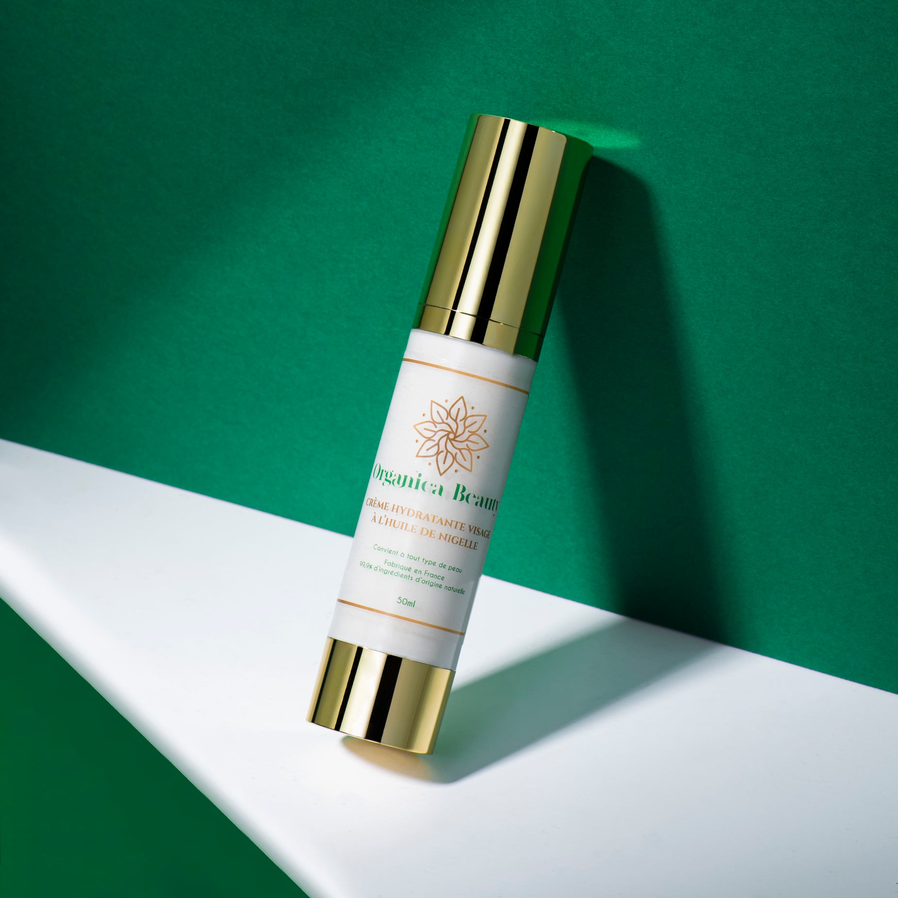 La crème eclaircissant hydratante visage à l’huile de nigelle