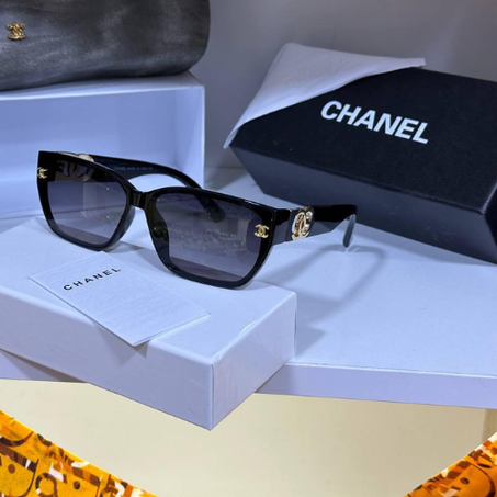 Lunettes Chanel Noires