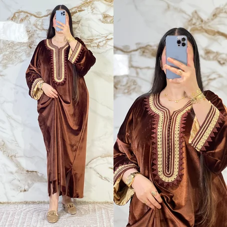 قفطان موبرة مخزاني بالسفيفة والعقادي والطرز