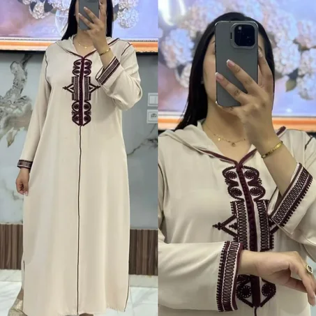 جلابة بطرزة مغربية أصيلة
