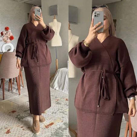 طقم أنثوي ناعم يتكون من كيمونو  بحزام + صاية