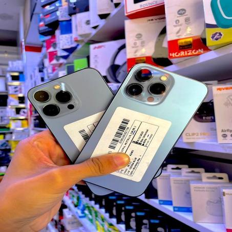 📱 iPhone 13 Pro 128GB – مستعمل فحالة ممتازة