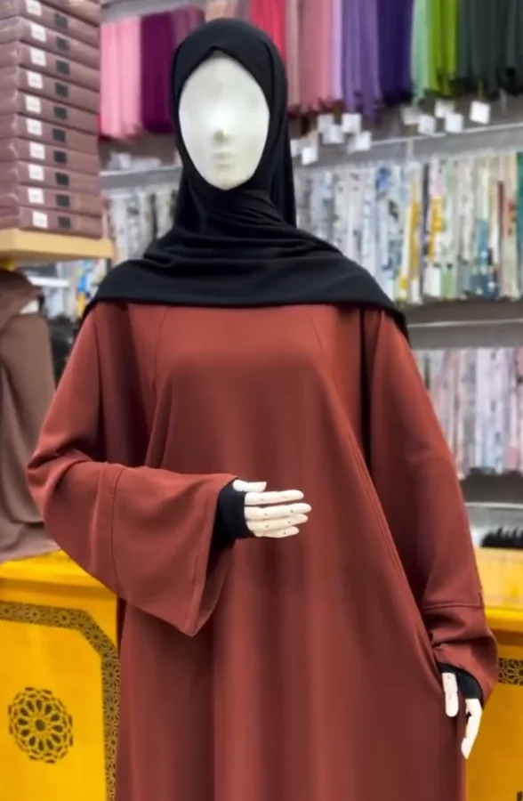 عباءة قمر