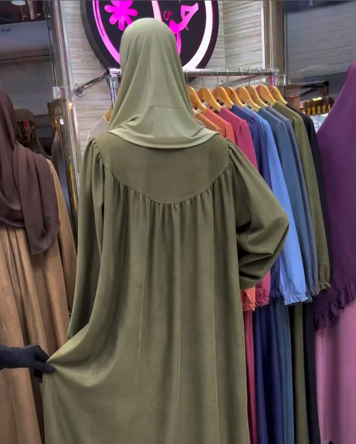 عباءة مباركة