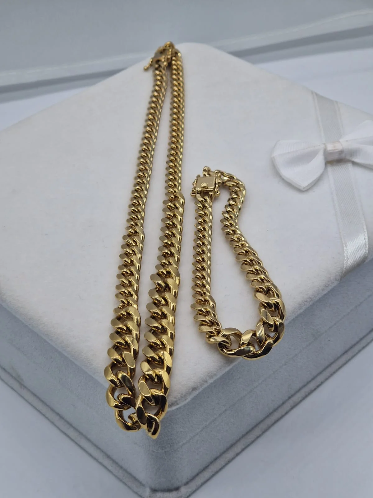 ثنائي الرادكو السامبل