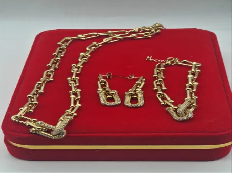 طقم التيفاني الراقي