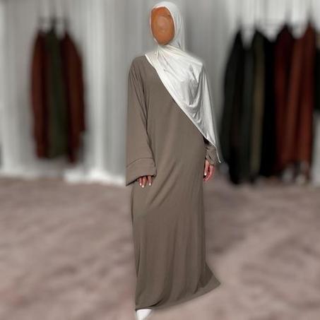 Sans Demi Mesure Abaya Basic jazz taupe, robe longue élégante pudique Women's dress islamic modest tenue salat pas cher