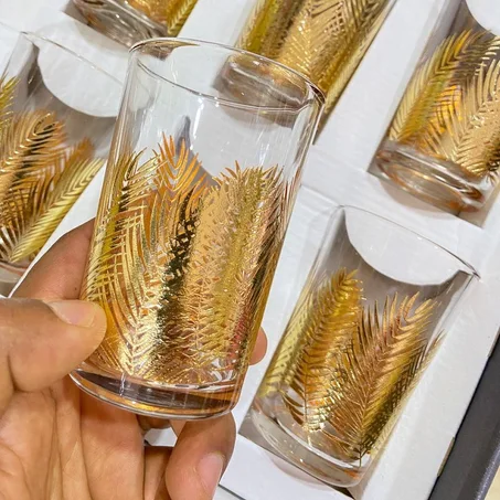 12 كأس بزواقة ذهبية