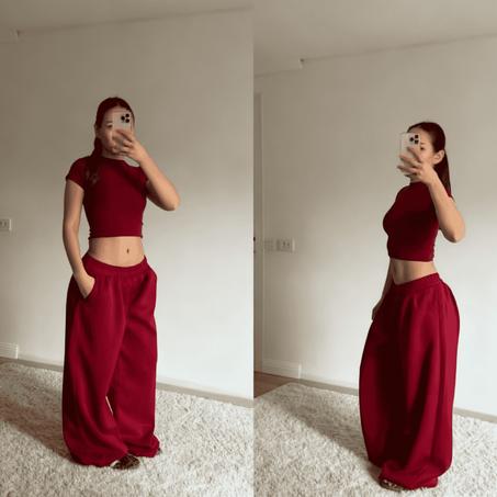 ENSEMBLE ROUGE DE BICHE