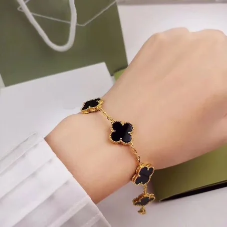 Van cleff bracelet : Noir