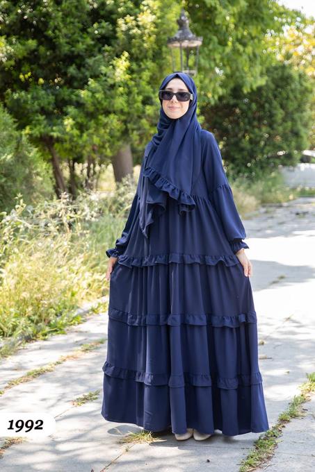 💫 فستان ملكي بالشال – عنوان الحشمة والرقي