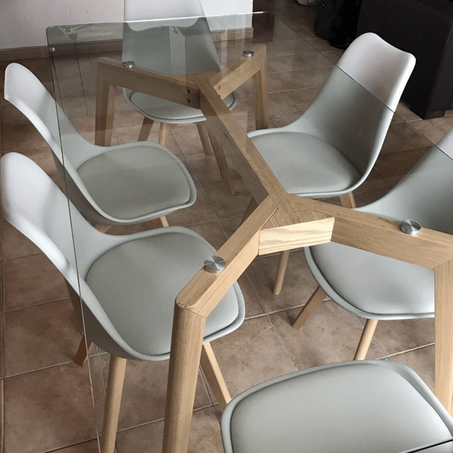 Table Monarch Sans Chaises