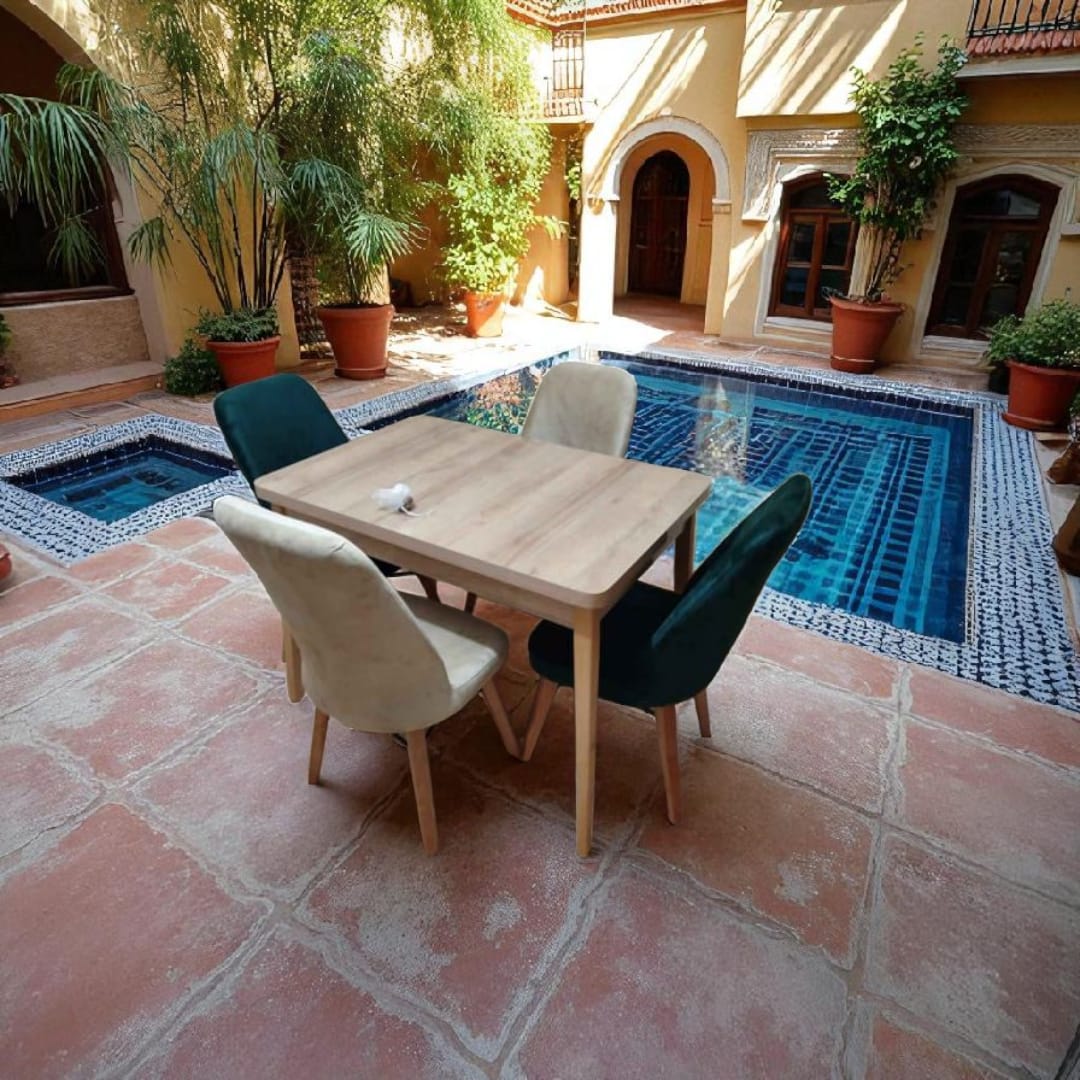 طاولات الطعام مع 4 كراسي