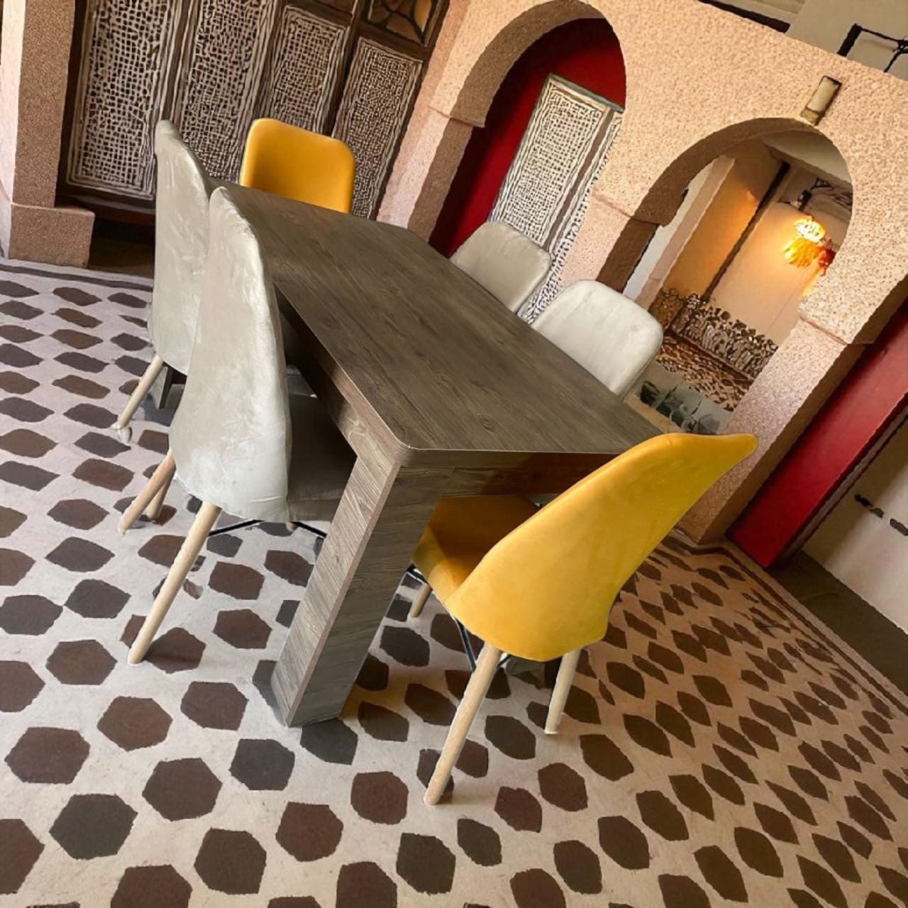 طاولة الطعام عصرية مع 6 كراسي