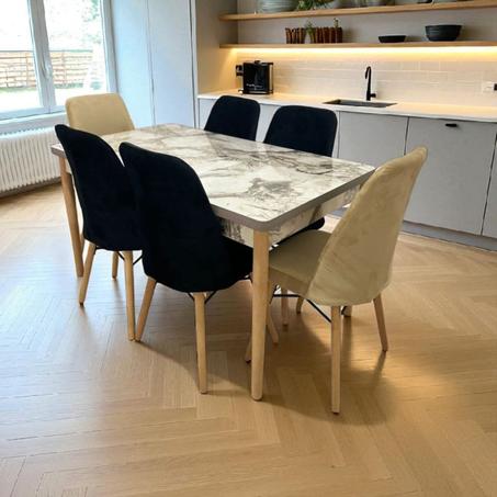 باك ملكي من طاولة مع  6 كراسي فخمة