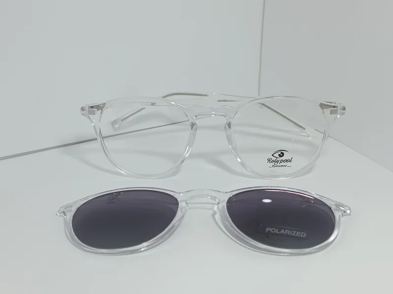 Monture pour lunette a clips en marque Roly pool