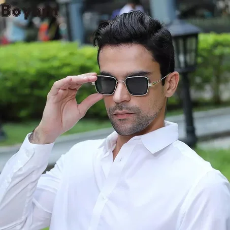 Lunettes de soleil métallique