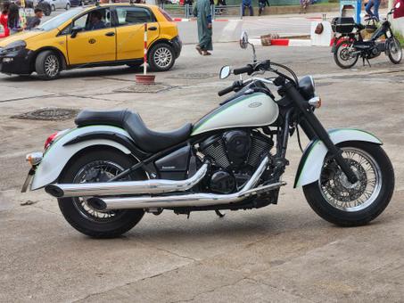 Kawasaki Vulcan 900 2016