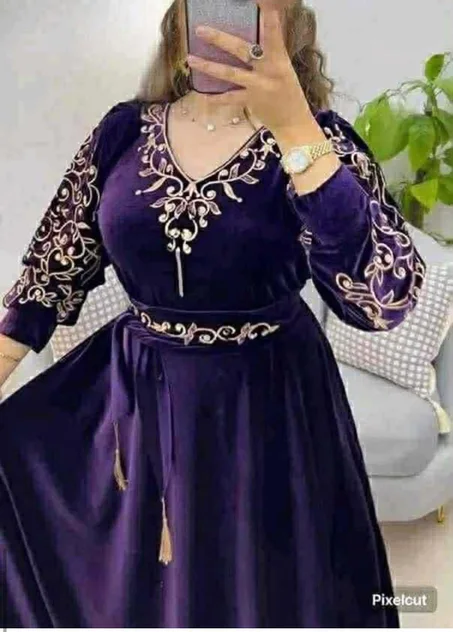 .Modèle Tiffany en velours royal