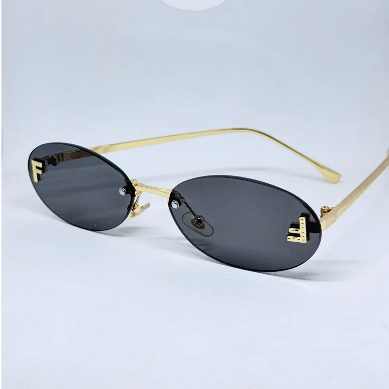 نظارات فندي (Fendi) - تصميم 
