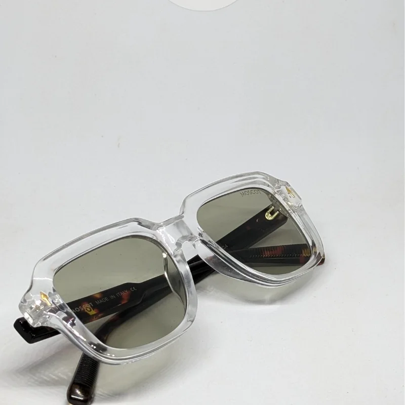 نظارات موسكوت (Moscot) بإطار شفاف وذراعي 