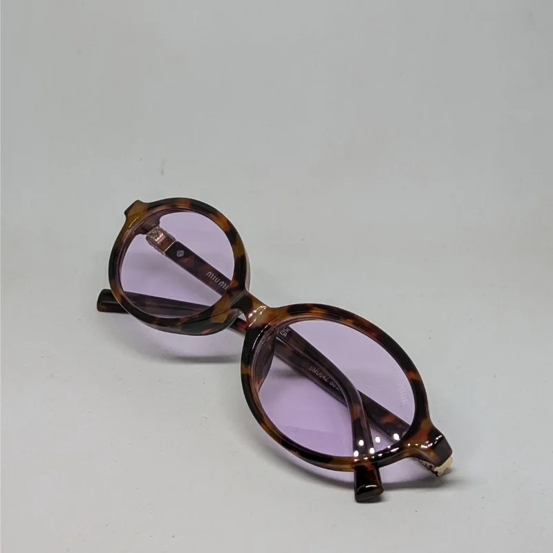 نظارات ميو ميو (Miu Miu) بإطار 