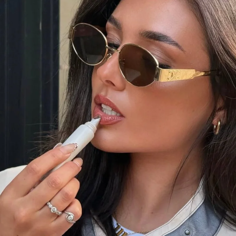 إطارات سيلين (Céline) الطبية بنقشة 