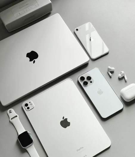 الإلكترونيات والأجهزة 📱💻