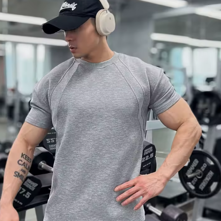 جديد الصيف الترفيه الجري تي شيرت رياضة التدريب القمم مرونة التجفيف السريع لون نقي قصيرة الأكمام تي شيرت رياضي الرجال الملابس الرياضية