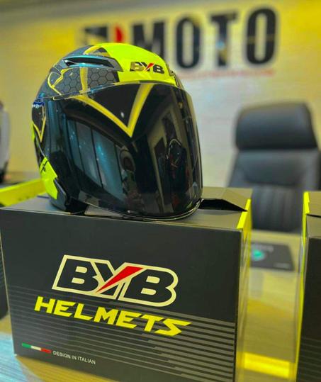 كاسك الدراجة النارية الماركة العالمية BYB