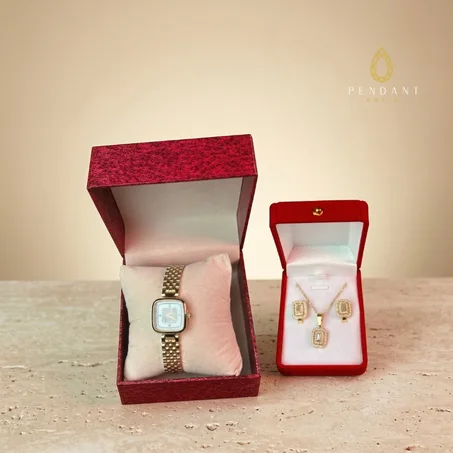 Coffret  Cristal – Pack Parure Collier Pendentif et Boucles d'Oreilles Halo Doré avec Montre | Bijoux Femme Luxe