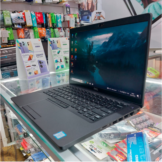 Dell Latitude 5400 i5 (8ème génération)  I 8Go I 256Go SSD I 14" [Remis à Neuf]