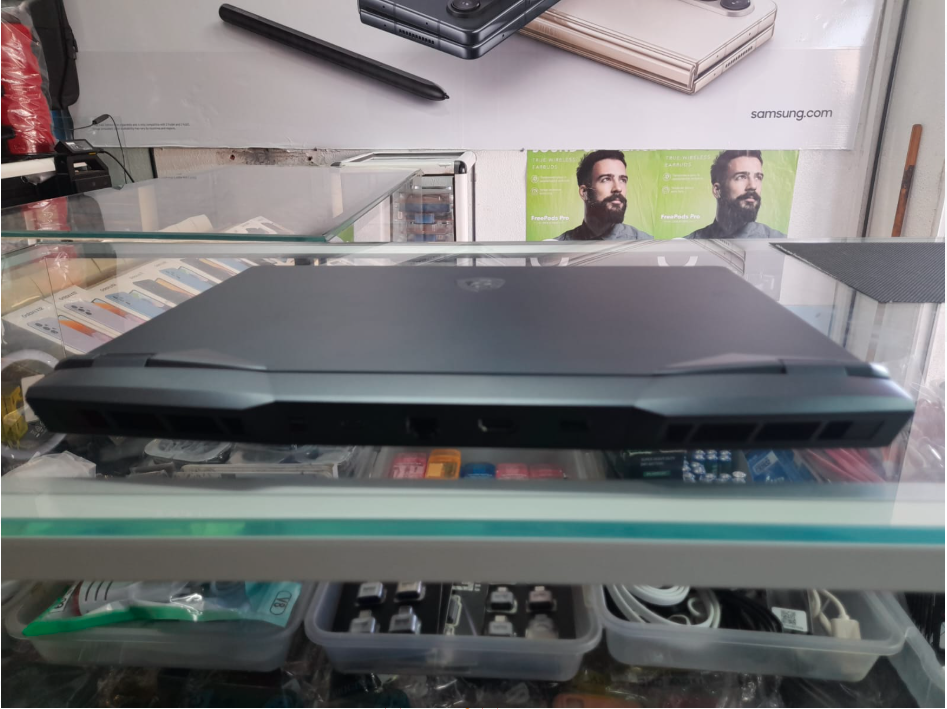 MSI GE66 Raider 10UG – RTX 3070