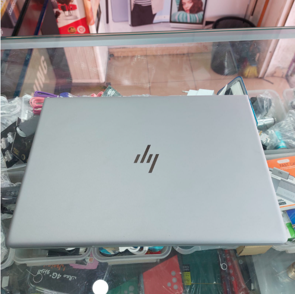 Hp Elitebook 830 G5 i5 (8ème génération)  I 8Go I 256Go SSD I 13.3" [Remis à Neuf]