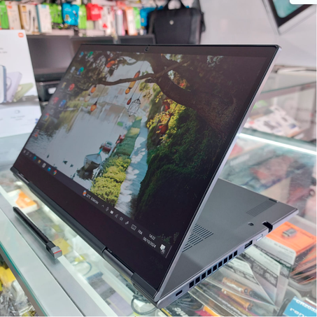 Lenovo ThinkPad X1 Yoga Gen4 Tactile X360 i7 (8ème génération) I 16Go I 256Go SSD I 14″ [Remis à Neuf]