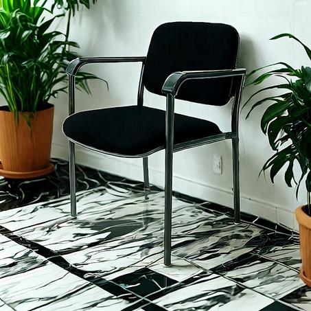 Chaise d'attente noire avec accoudoirs |  كرسي انتظار أسود بذراعين