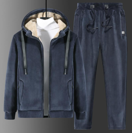 طقم ملابس رياضية للرجال