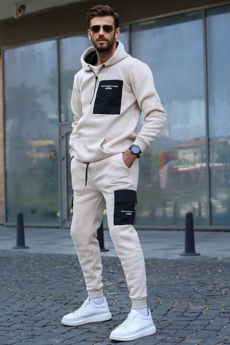 ملابس للرجال