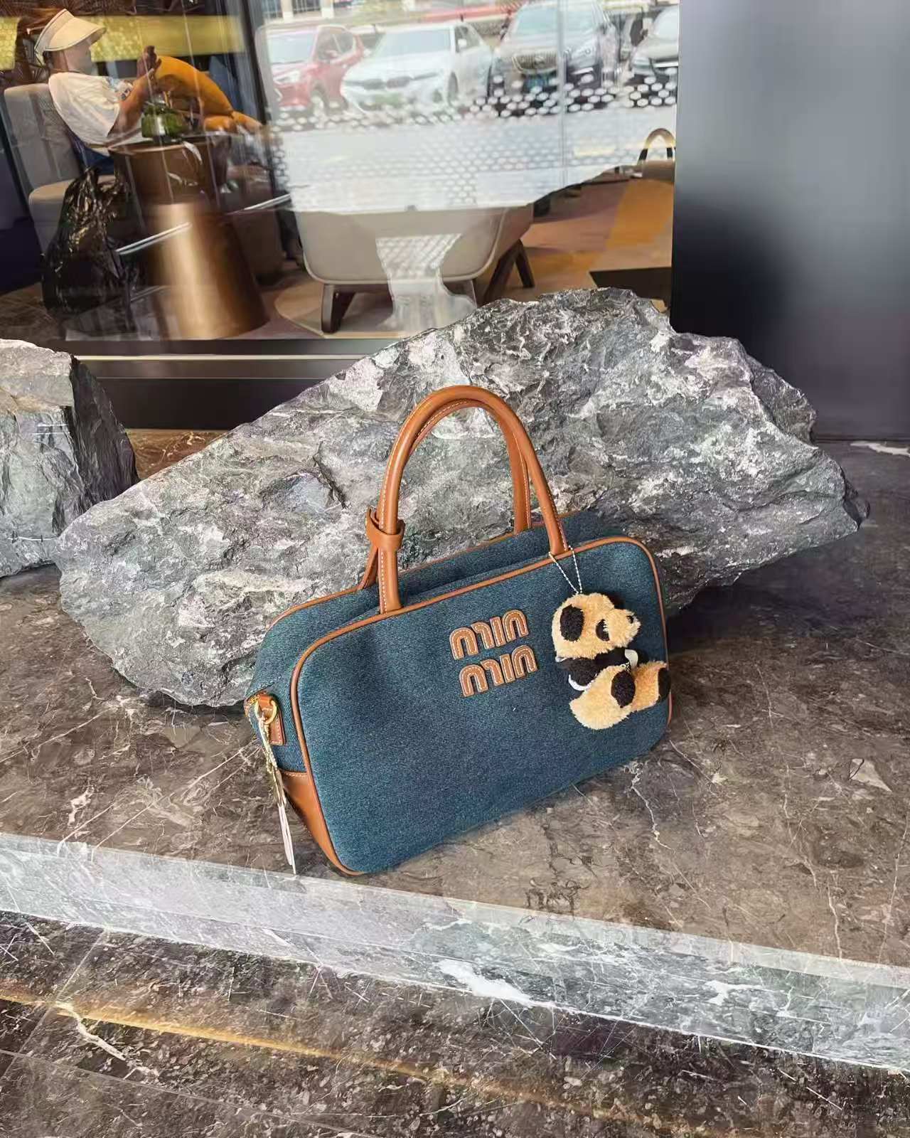 شنطة دينم إليغانس (Denim Élégance)