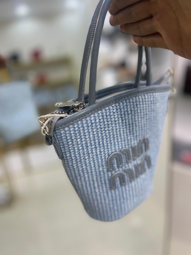 شنطة  كريسنت المميزة