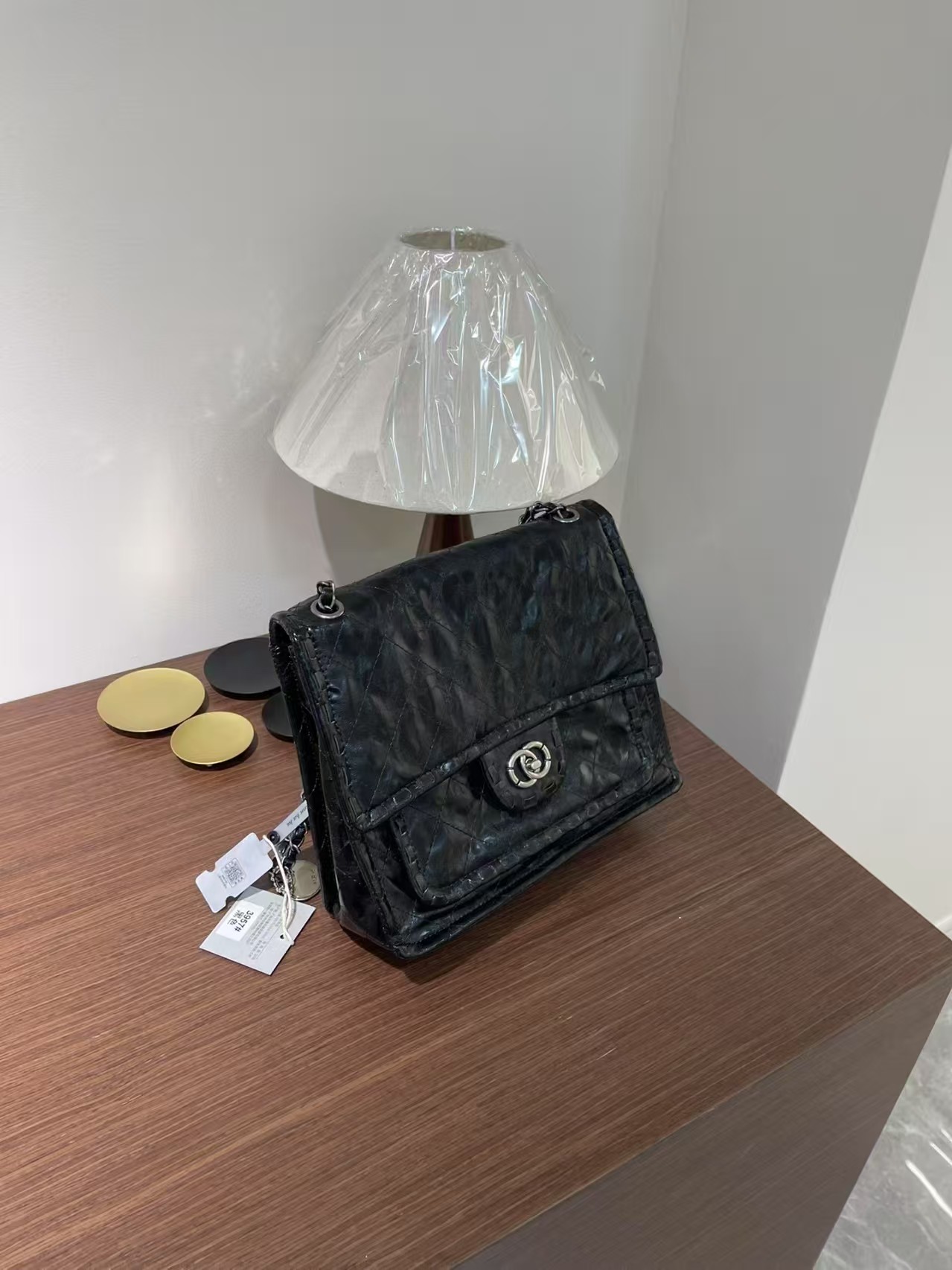 شنطة أمورا كلاسيك CHANEL