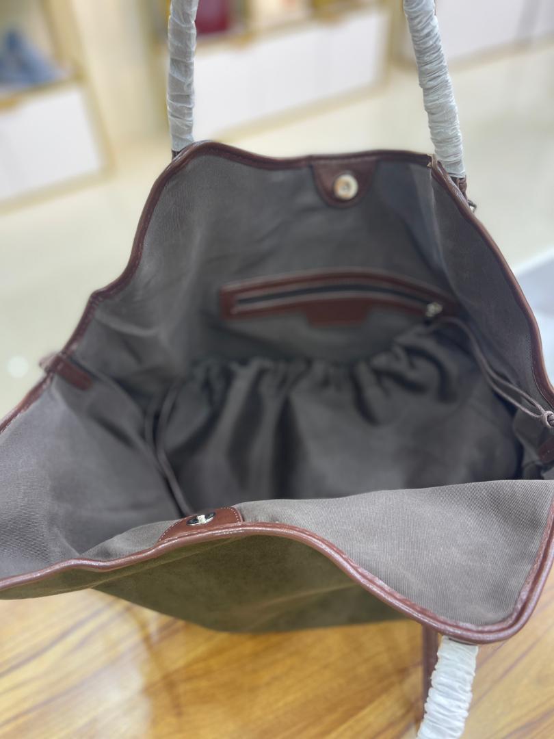 حقيبة “ڤـاليــن – Valine”