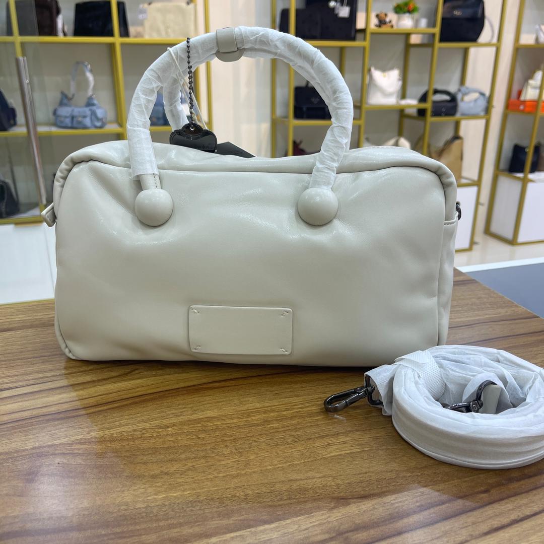 شنطة Noir Grace Classic