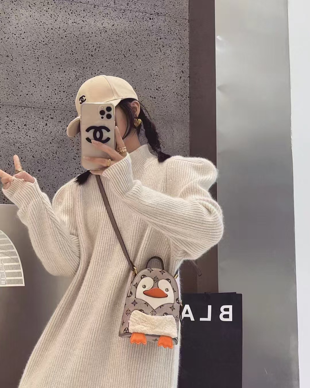 👜 شنطة Pingu Mini – بطريق لطيف بستايل ناعم