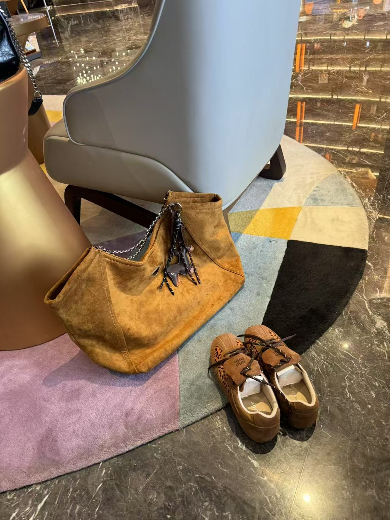 شنطة لورا سويد – كبيرة