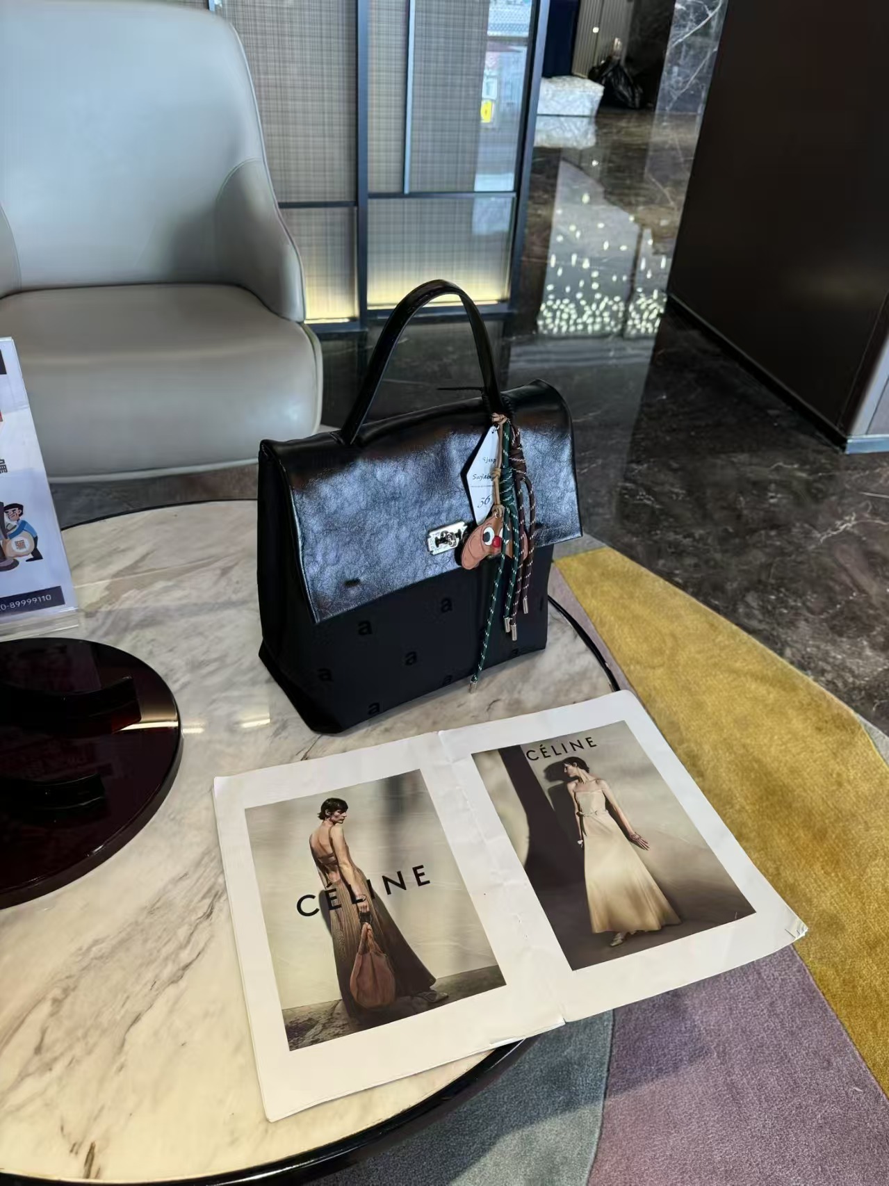 🖤 شنطة AURA الكبيرة – لمسة فخامة متكاملة