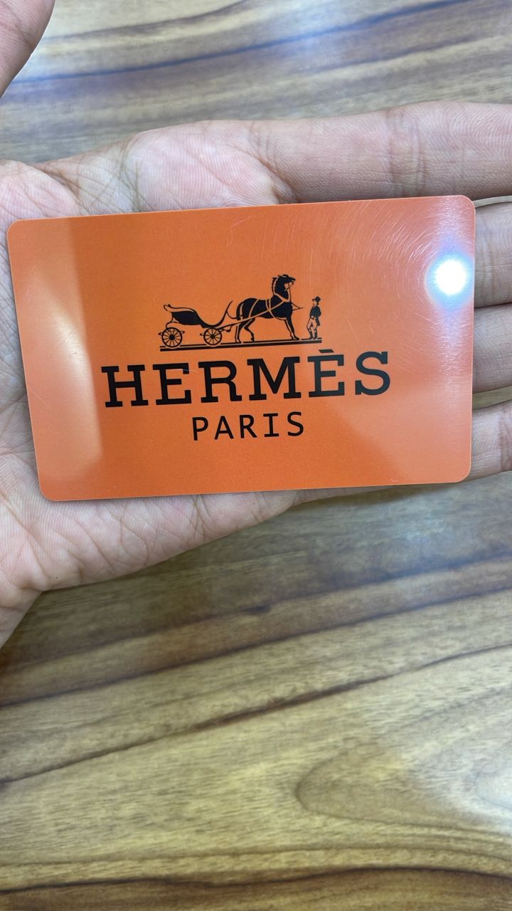 HERMES ( PARIS ) هيرمز  ( الحجم  صغير )
